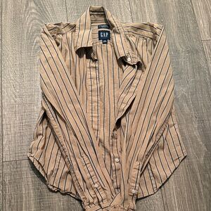 NWOT GAP cropped button down